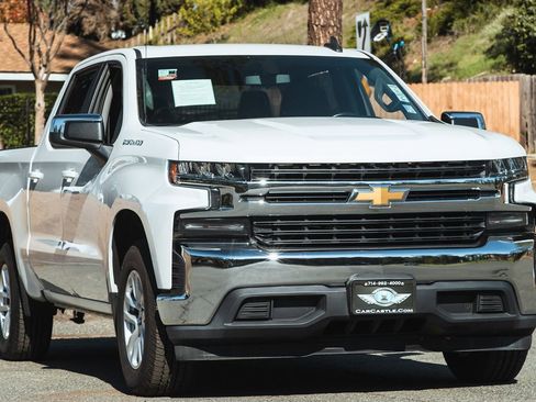 Used 2020 Chevrolet Silverado 1500 LT w/ All-Star Edition image 5