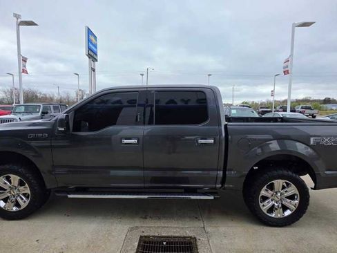 Used 2018 Ford F150 XLT w/ Equipment Group 302A Luxury image 5