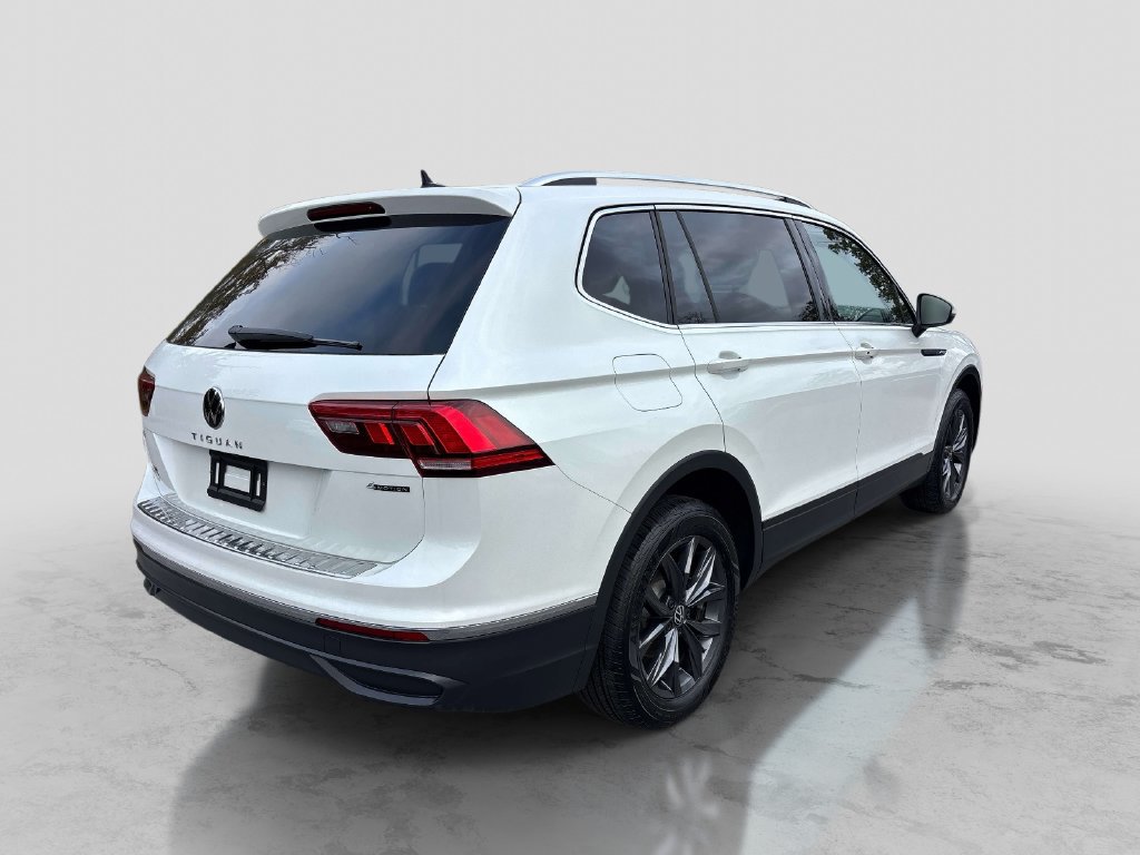 Certified 2023 Volkswagen Tiguan SE AWD/4WD image 5