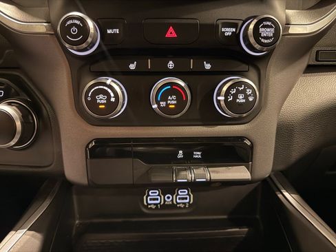 Used 2023 RAM 1500 Lone Star AWD/4WD image 28
