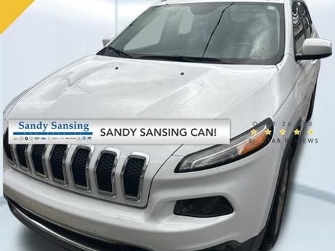 Used 2016 Jeep Cherokee Limited FWD image 1