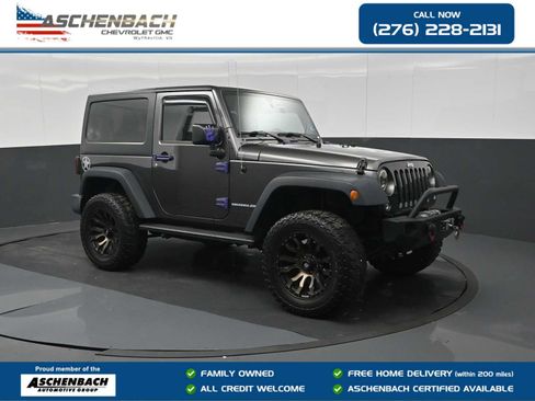 Used 2017 Jeep Wrangler Sport w/ Quick Order Package 24S AWD/4WD image 1