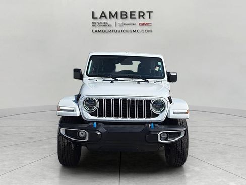 Used 2024 Jeep Wrangler Unlimited Sahara AWD/4WD image 10