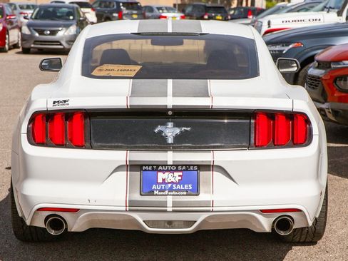 Used 2016 Ford Mustang Coupe RWD image 7