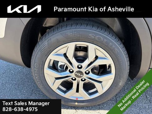 New 2026 Kia Seltos LX image 30