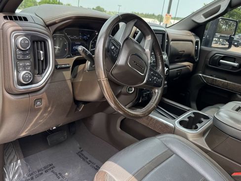 Used 2021 GMC Sierra 2500 Denali w/ Denali Ultimate Package AWD/4WD image 17