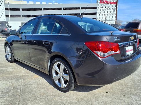 Used 2016 Chevrolet Cruze LT image 3