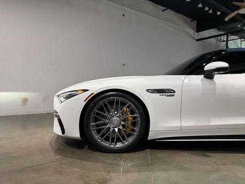 Used 2026 Mercedes-Benz SL 55 AMG 4MATIC image 3