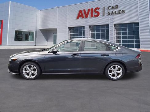 Used 2025 Honda Accord LX image 10
