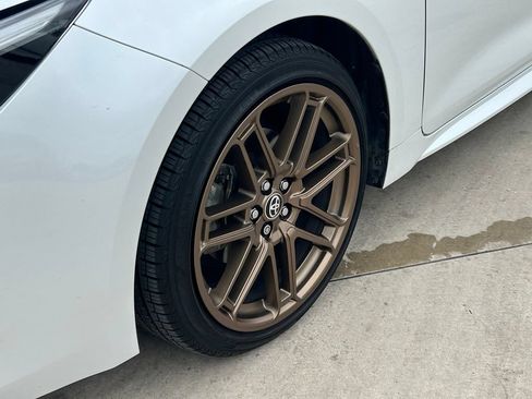 Certified 2025 Toyota Corolla Hatchback FWD image 9