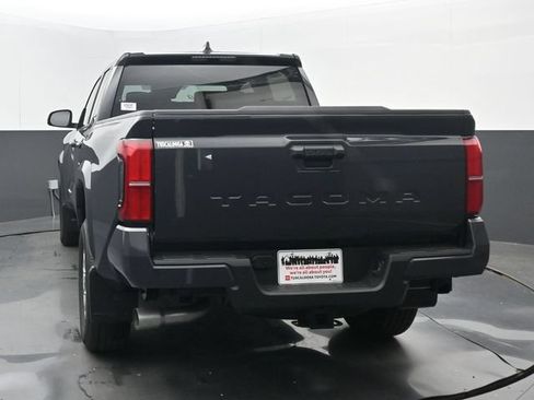 Used 2026 Toyota Tacoma SR5 RWD image 18