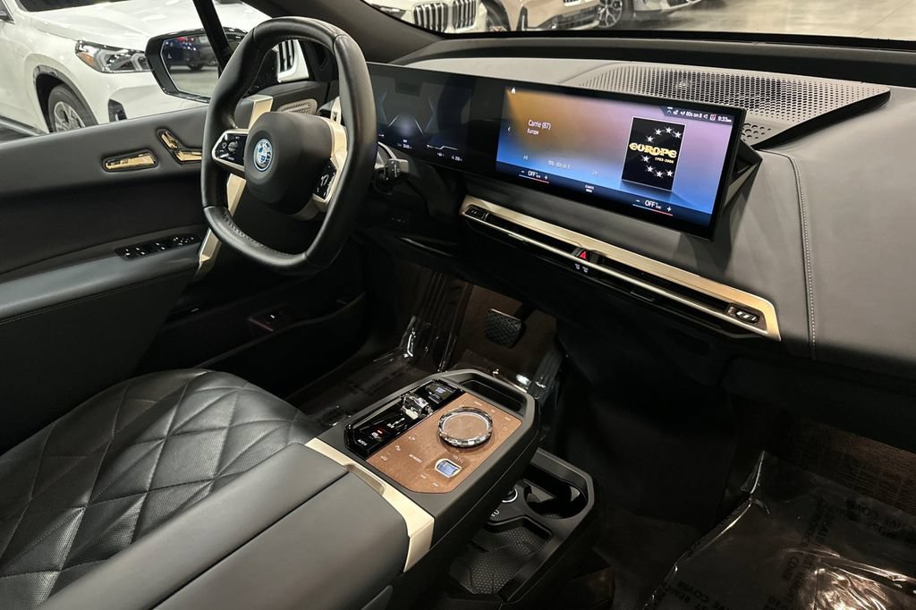 Certified 2023 BMW iX M60 AWD/4WD image 18