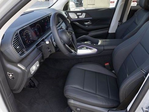 New 2026 Mercedes-Benz GLE 450 GLE 450 image 2