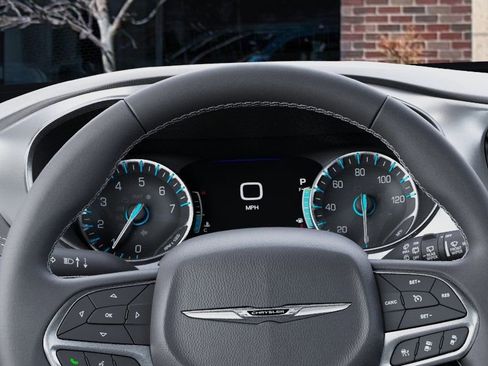 New 2026 Chrysler Pacifica Select image 17