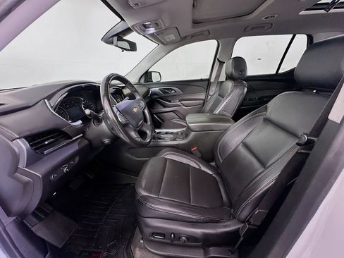 Used 2019 Chevrolet Traverse Premier w/ Redline Edition AWD/4WD image 22