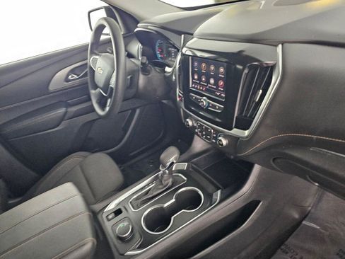 Used 2021 Chevrolet Traverse LS w/ LPO, Cargo Package FWD image 11