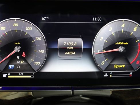 Used 2019 Mercedes-Benz E 300 4MATIC image 15