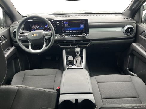 Used 2024 Chevrolet Colorado LT w/ LT Convenience Package image 20