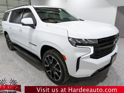 Used 2024 Chevrolet Suburban RST w/ Luxury Package image 6