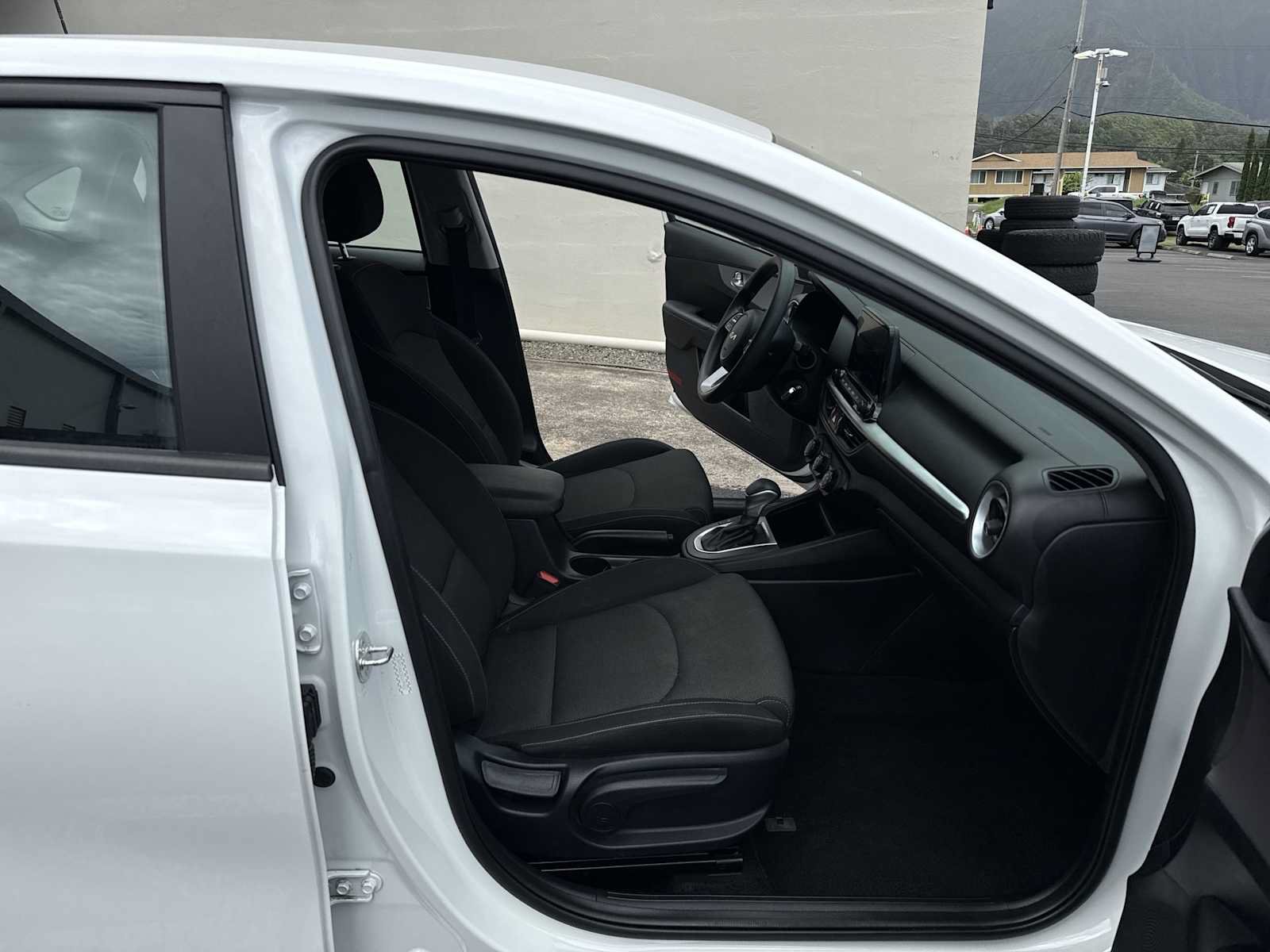 Used 2024 Kia Forte LXS FWD image 22