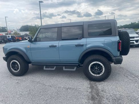 Used 2023 Ford Bronco Badlands AWD/4WD image 4