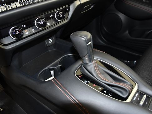 Certified 2025 Honda HR-V Sport image 30