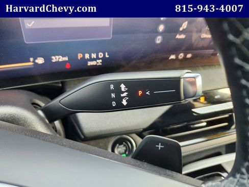 Used 2025 Buick Enclave Sport Touring image 19