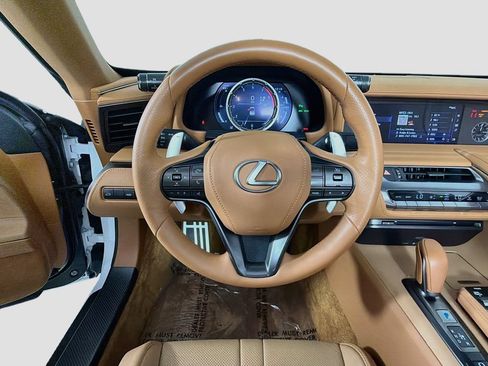 Used 2021 Lexus LC 500 Convertible w/ Touring Package RWD image 11