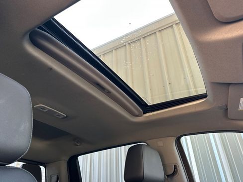 Used 2021 GMC Sierra 1500 SLT w/ SLT Premium Package image 21