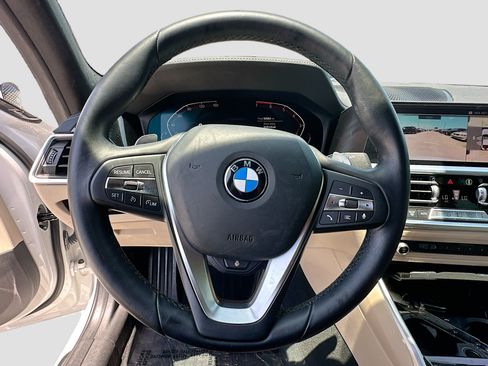 Used 2021 BMW 330i Sedan w/ Premium Package RWD image 11