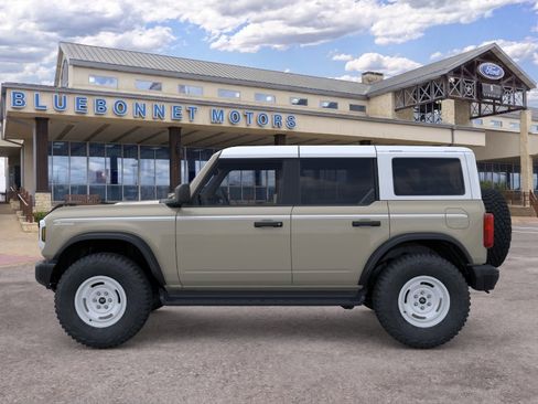 New 2026 Ford Bronco Heritage Edition AWD/4WD image 3