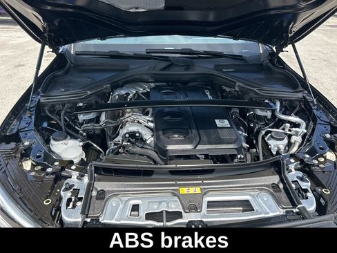 Used 2025 Mercedes-Benz GLC 43 AMG 4MATIC image 18