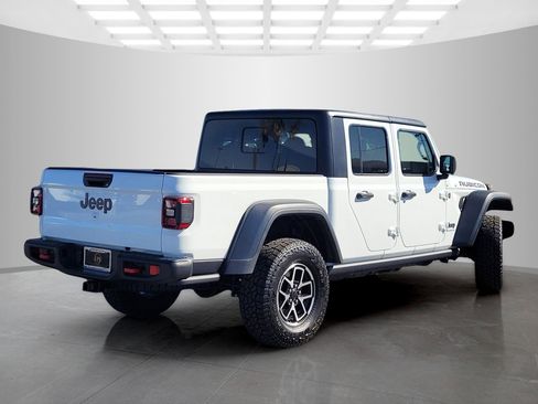 New 2025 Jeep Gladiator Rubicon w/ Convenience Group image 4