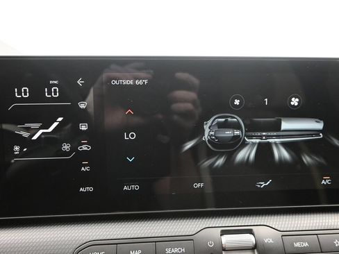 New 2026 Kia K4 EX FWD image 21