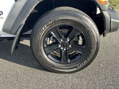 Used 2021 Jeep Wrangler Unlimited Sport image 13
