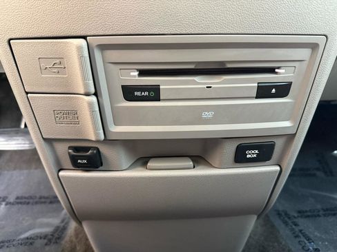 Used 2014 Honda Odyssey Touring image 36