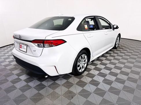 Certified 2025 Toyota Corolla LE image 23