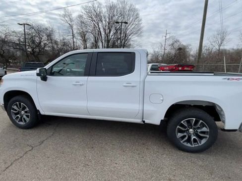 New 2025 Chevrolet Silverado 1500 LT image 7