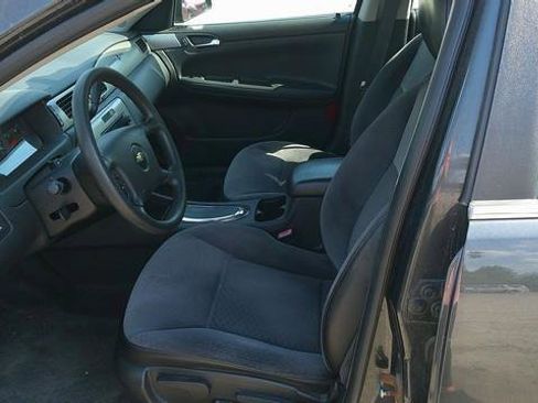 Used 2013 Chevrolet Impala Police FWD image 5