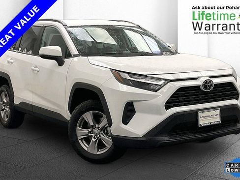 Used 2025 Toyota RAV4 XLE image 1