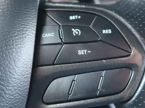 Used 2020 Dodge Challenger R/T Scat Pack RWD image 32