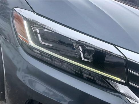 Used 2021 Volkswagen Passat 2.0T S image 26