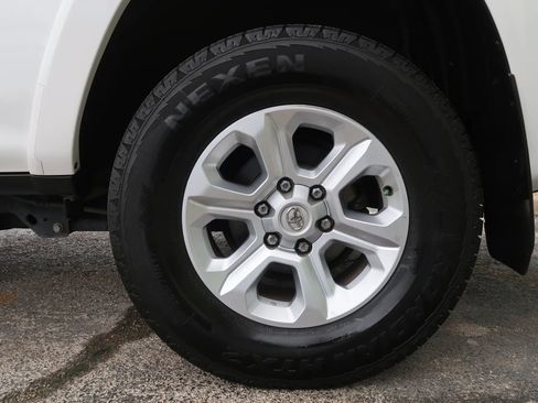 Used 2021 Toyota 4Runner SR5 RWD image 60