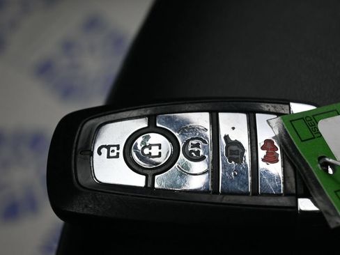 Used 2023 Lincoln Aviator AWD image 36