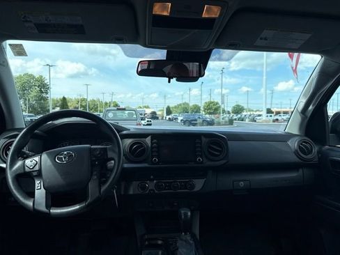 Used 2023 Toyota Tacoma SR AWD/4WD image 13