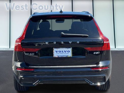 Certified 2024 Volvo XC60 B5 Plus w/ Protection Package Premier AWD/4WD image 6