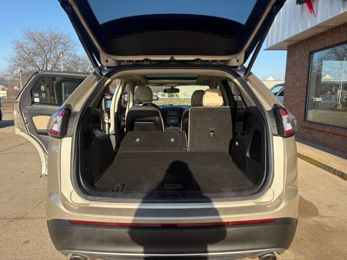 Used 2018 Ford Edge SEL w/ Equipment Group 201A image 23