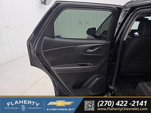 Used 2023 Chevrolet Blazer LT w/ Convenience Package FWD image 10