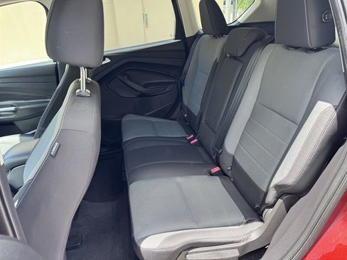 Used 2016 Ford Escape SE AWD/4WD image 15