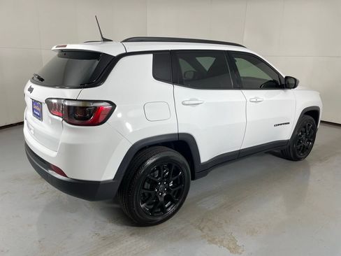New 2026 Jeep Compass Latitude w/ Quick Order Package 29K AWD/4WD image 8